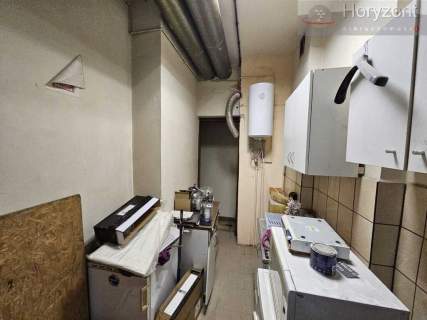 Lokal z witryną, parter, 68m2 - Centrum
