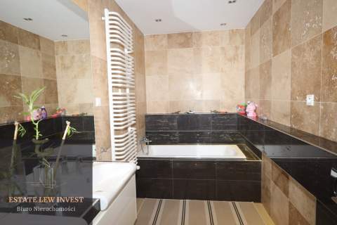 Apartament premium - 4 pokoje z dużym ogrodem