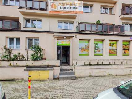 Duży lokal na osiedlu pod sklep i nie tylko 
