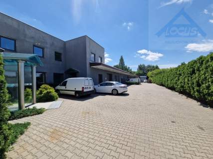 Lokal biurowo- usługowy 280 m2 w Regułach
