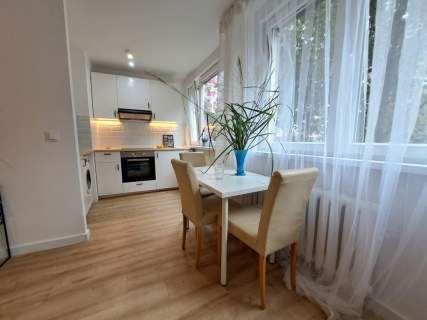 PO REMONCIE-2POK-36M2-BALKON-PIWNICA-MIEJSKIE MED.