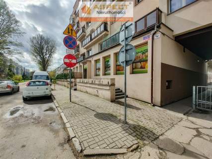 Duży lokal na osiedlu pod sklep i nie tylko 