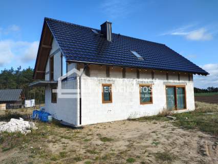 Urokliwy dom nad jeziorem Żuromino