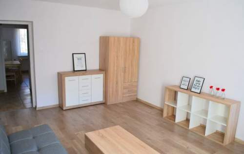 CENTRUM-ROZKŁADOWE-2POK-52M2-MEDIA MIEJSKIE-BALKON