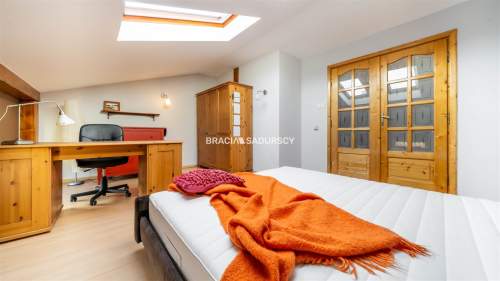 Mieszkanie w Kamienicy 82 m2 Stare Miasto,Poddasze