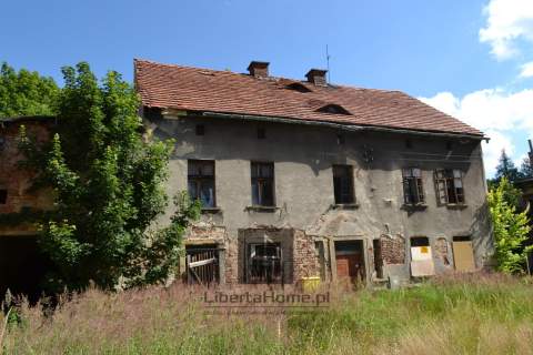   Działka zabudowana    5025 m2    Wałbrzych   