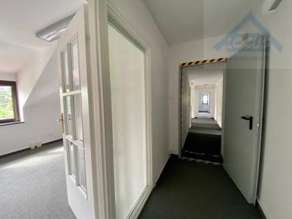 Do wynajęcia połowa bliźniaka na Mokotowie 480 m2