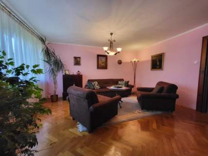 Szeregówka z garażem przy ul. Żużlowej