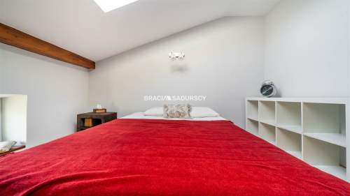 Mieszkanie w Kamienicy 82 m2 Stare Miasto,Poddasze