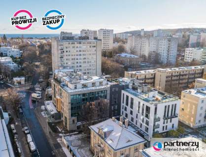 Piękny,elegancki Penthouse z 120m tarasem na dachu
