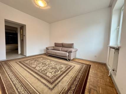 Obiekt na sprzedaż, 660 m2, Baczyna