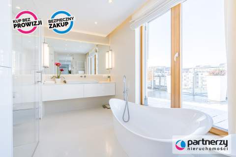 Piękny,elegancki Penthouse z 120m tarasem na dachu