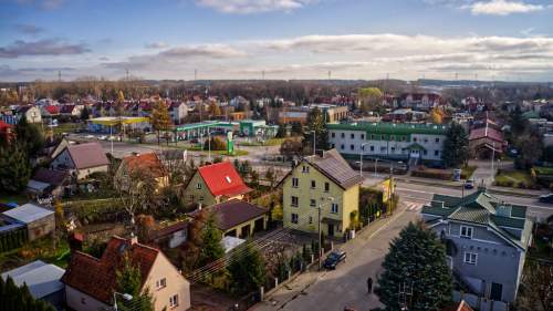 Dom z trzema oddzielnymi mieszkaniami Ełk
