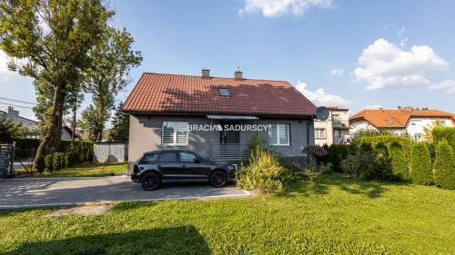Tyniec, DOM po remoncie z tarasem i działką 572 m2