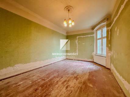 Klimatyczne mieszkanie 98 mkw obok Parku, balkon