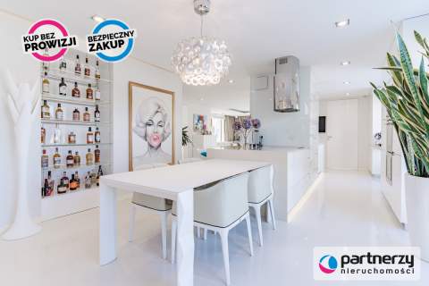 Piękny,elegancki Penthouse z 120m tarasem na dachu