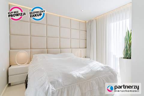Piękny,elegancki Penthouse z 120m tarasem na dachu