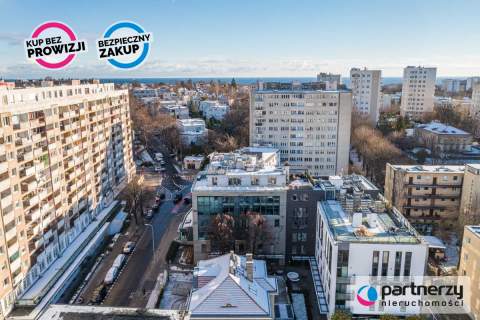 Piękny,elegancki Penthouse z 120m tarasem na dachu