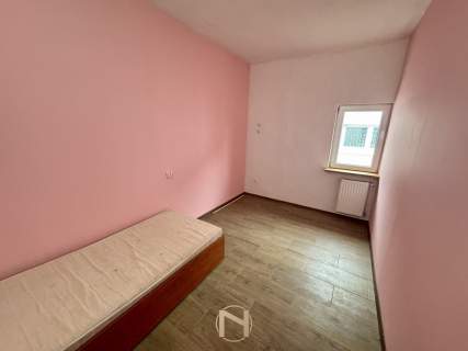 Obiekt na sprzedaż, 660 m2, Baczyna