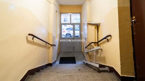 Kawalerka z balkonem ul.Mazowiecka inwestycyjnie