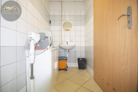 Lokal z witryną w Centrum do wynajęcia