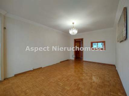 3 pokoje, co miejskie, do własnej aranżacji