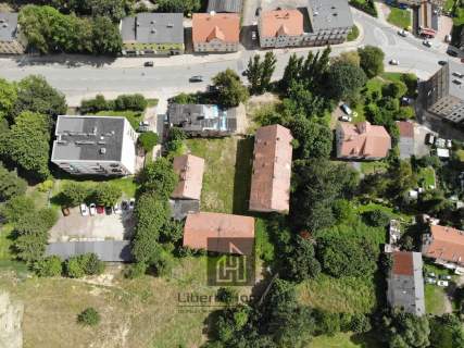    Działka zabudowana    5025 m2    Wałbrzych    2 000