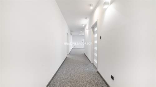 Lokal biurowy - obok Wieliczki Byszyce 