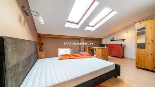 Mieszkanie w Kamienicy 82 m2 Stare Miasto,Poddasze