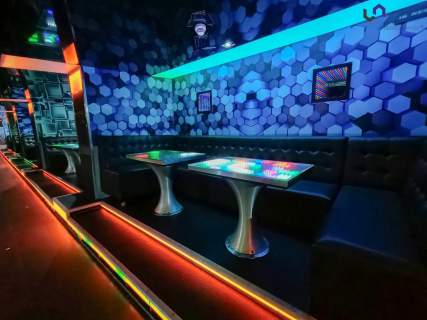 Nieruchomość komercyjna do wynajęcia, 2500 m2, Tychy