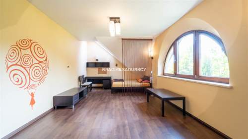Rezydencja 420m2, 28 arów, 8 pokoji