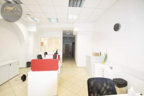 Lokal z witryną w Centrum do wynajęcia