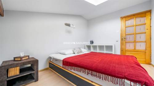 Mieszkanie w Kamienicy 82 m2 Stare Miasto,Poddasze