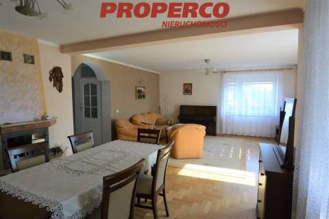 Dom na sprzedaż 280 m2, Brzeziny gm. Morawica