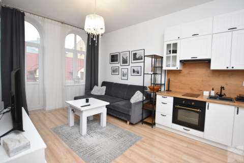 Eleganckie mieszkanie w kamienicy Stare Miasto