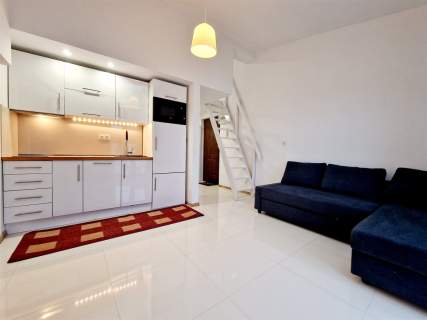 STUDIO Z ANTRESOLĄ - STAROWIŚLNA - 33,50 M2