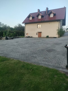 Piekny dom 230m2 z duzym ogrodem i dzialka 54 ar