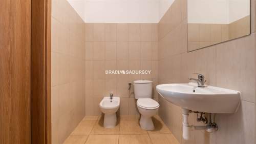 Lokal usługowo-handlowy, okolice Bronowic 
