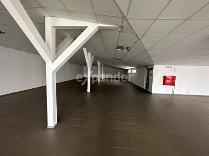 Lokal handlowo-usługowy 1300m2 w centrum