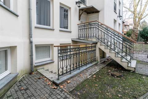 2 POKOJE - ULICA STUDENCKA - SUTERENA - 38,55 M2