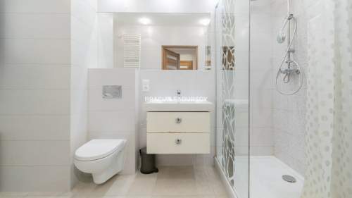 3 pokoje, miejsce parkingowe w cenie, 60m2