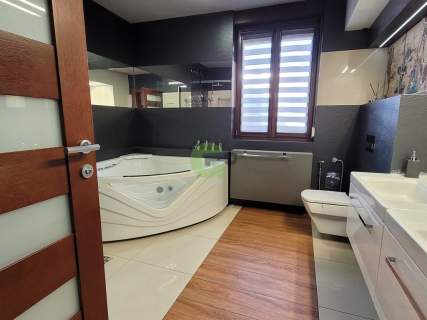 Dwupoziomowy apartament w centrum z rekuperacją