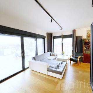 Apartament nad morzem- taras, garaż 