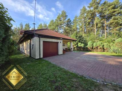 Dom Lelów z urokliwą działką