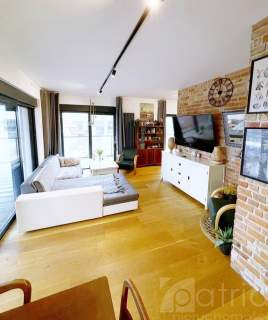 Apartament nad morzem- taras, garaż 