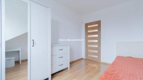 3 pokoje, miejsce parkingowe w cenie, 60m2