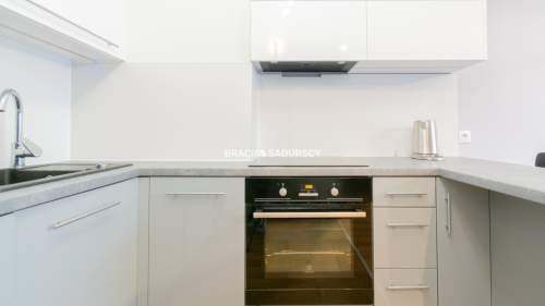 3 pokoje, miejsce parkingowe w cenie, 60m2