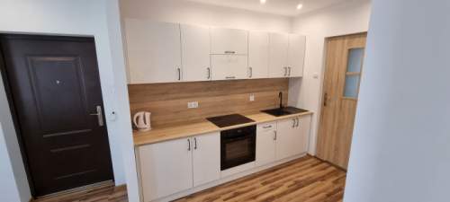 Jednopokojowe , do zamieszkania 37,9 m2 z wi