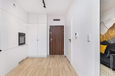 APARTAMENT NA SPRZEDAŻ-UL.OLSZAŃSKA-33,80M2
