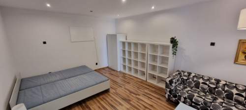 Jednopokojowe , do zamieszkania 37,9 m2 z wi